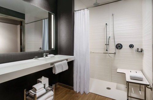 Chapel Hill Hotel | AC Hotel by Marriott Chapel Hill Downtown