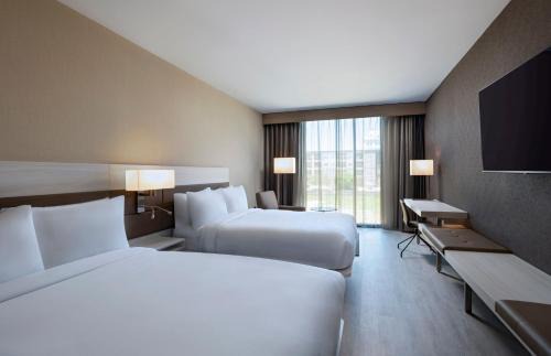 Brazos Hotel | AC Hotel by Marriott Waco Downtown