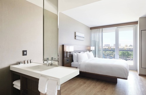 Airport Area Hotel | AC Hotel Irvine