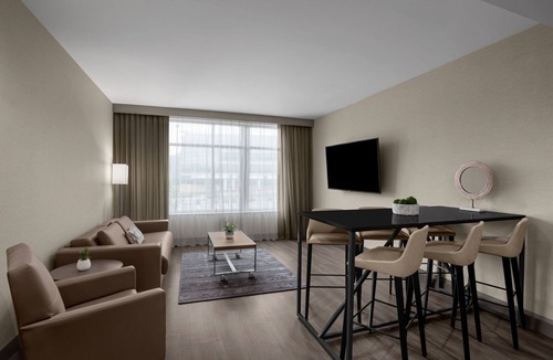 Canonsburg Hotel | AC Hotel Pittsburgh Southpointe