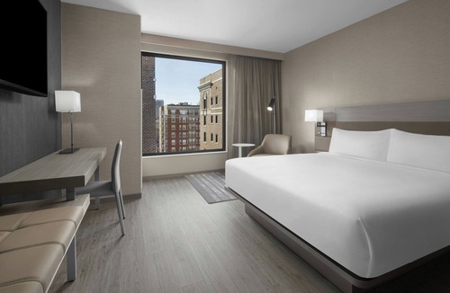 Central West End Hotel | AC Hotel St. Louis Central West End