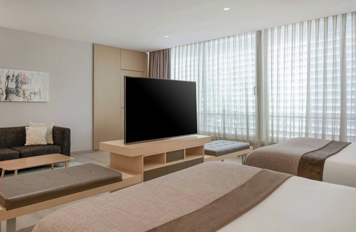 Les Corts Hotel | AC Hotel Victoria Suites by Marriott