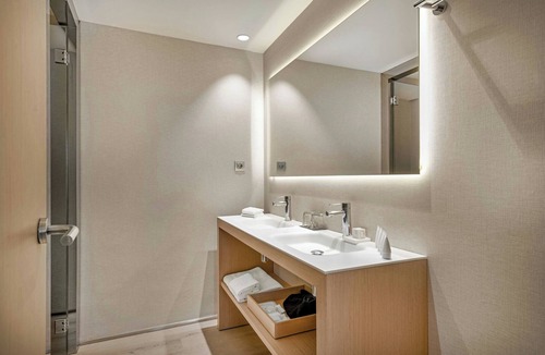Les Corts Hotel | AC Hotel Victoria Suites by Marriott