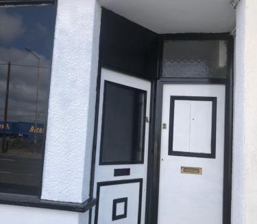 Rochford House | AC Lounge 125