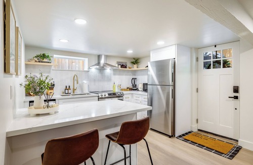 Miller Park House | AC/New Remodel/In-Unit Laundry/Cap Hill