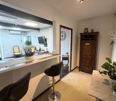 Chatillon-Coligny Apartment | AC - Privé