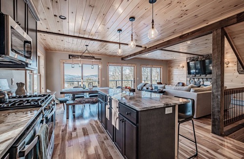 Greenwood Ski Chalet | AC, summer dates discounted!