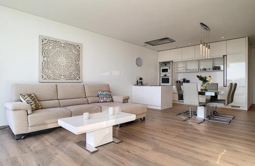 Lo Rufete Apartment | Acacia 226 @ Las Colinas Golf and Country Club