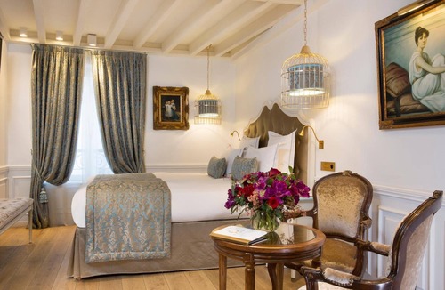 Saint-Thomas-d'Aquin Hotel | Académie Hôtel Saint Germain