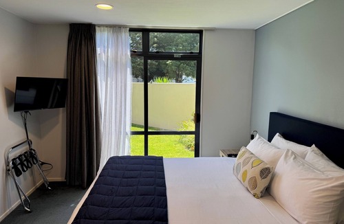 Tauranga South Hotel | Academy Motor Inn