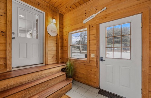 Lamoine House | Acadia Adventure Retreat Quiet Stay Near the Beach