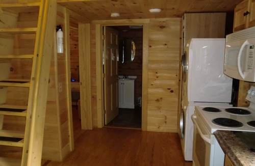 Southwest Harbor Cabin | Acadia Explorer Cabin 2