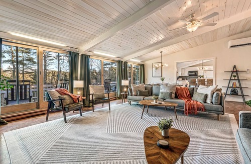 Mount Desert House | Acadia Game House with Hot Tub