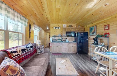 East Sullivan House | Acadia Lights Cabin