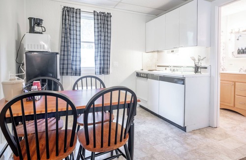 Salsbury Cove Hotel | Acadia Pines Motel