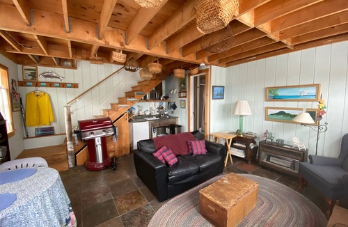 Manset Cottage | Acadia Stones Throw Cottage