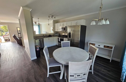 Lamoine Condo | Acadia Villas! 6A Lexi
