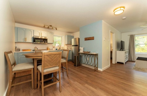 Trenton Apartment | Acadian Dream 1BR Suite (3)