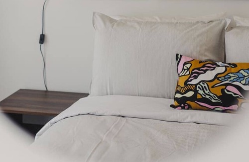 Ahuntsic-Cartierville Apartment | Acadie District 1-Bedroom Condo