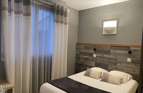 Quartier du Casino Hotel | Acadie St Victor