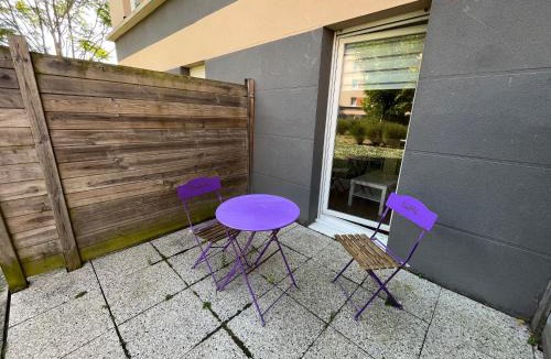 Quartier Calmette Apartment | Acajou, Studio avec terrasse et parking privé