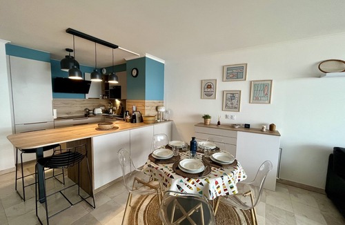 Les Sables d'Olonne Apartment | Accès direct à la Plage + Garage fermé