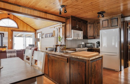 Saint-Raymond Ski Chalet | Accès lac et Rivière, Près de Plusieurs Activités. Lac Sept-îles, Saint-raymond