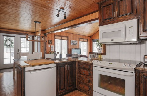 Saint-Raymond Ski Chalet | Accès lac et Rivière, Près de Plusieurs Activités. Lac Sept-îles, Saint-raymond