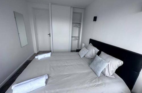 Maisons-Alfort Apartment | Accès rapide à Paris & Disney avec parking