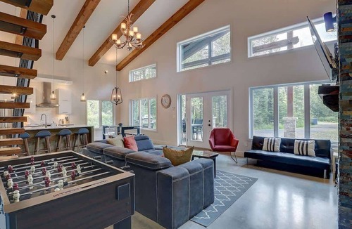 Stanstead Township Ski Chalet | Access to Lake Memphremagog - Spa - Canopé