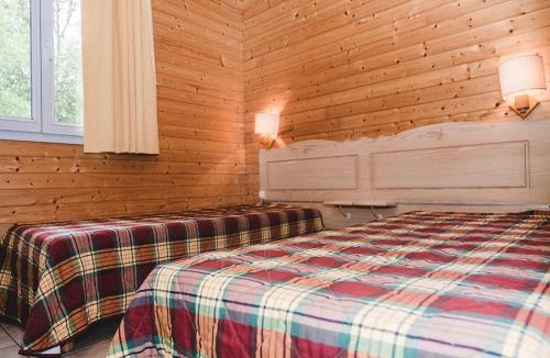 Moutiers-Sous-Chantemerle House | Accessible Family Cottage for 6