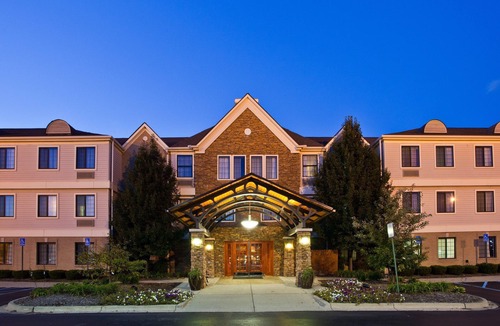 Utica Apartment | Accessible 1BR Suite w/ Kitchen | Free Breakfast!