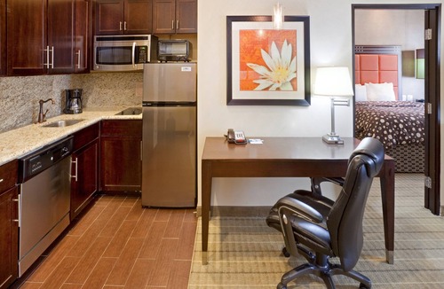 Irving Apartment | Accessible 2BR Suite w/Work Desk | Free Breakfast