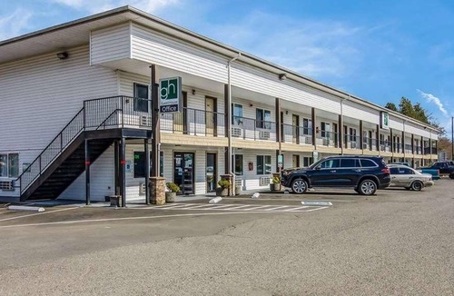 Aberdeen House | Accessible and Pet-friendly Unit with Free Breakfast and Free Parking!