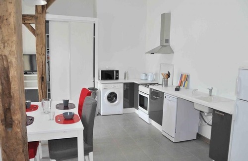 Soullans Cottage | Accessible Gîte with Pool, Spa & Fishing - Soullans Retreat