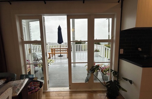 Nukuhou Cottage | Accessible Ohope Beach Country Cottage