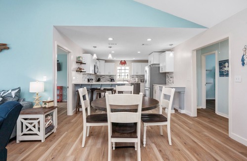 Port Bolivar House | Accessible Paradise: Beach Fun for Everyone!