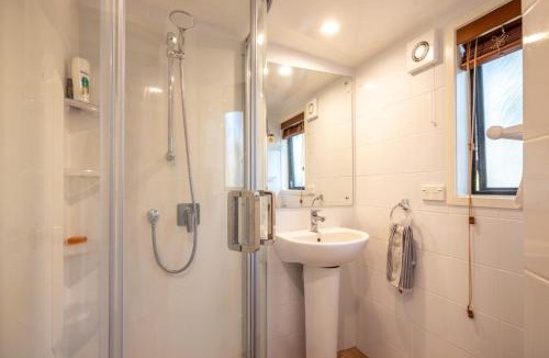 Palm Beach Ski Chalet | Accessible Seaview Unit 3