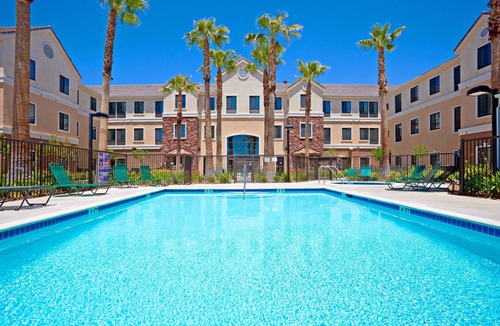 Palmdale Apartment | Accessible Studio Suite w/Bathtub, Palmdale