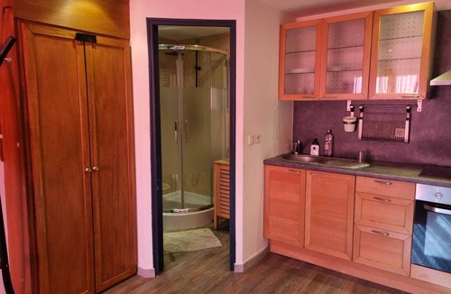 Villeneuve-Saint-Georges Apartment | Accommodation with room near airport