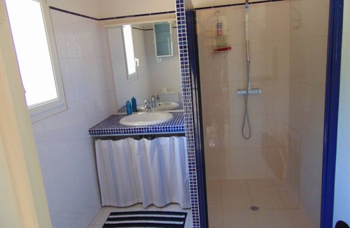 Bagnols-en-Foret Condo | Accommodation in a magnificent villa in the Var