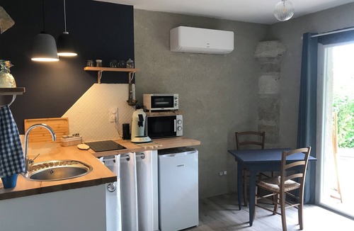 Laplume Cottage | Accommodation Le Pigeonnier