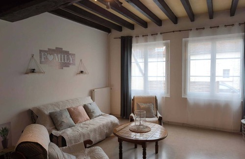 Maligny House | Accommodation near Chablis (WIFI)