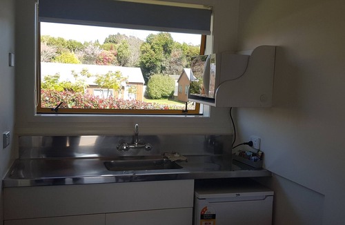 Te Puna Hotel | Accommodation Te Puna