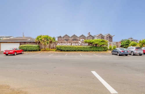 Bayshore House | ACE Cabin