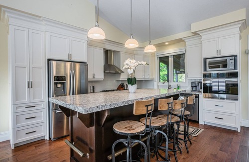 South Bruce Peninsula House | Ace Cottage | HOT TUB | +AC| Near beach