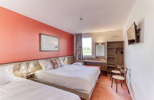 Saint-Victor Hotel | ACE Hôtel Montluçon