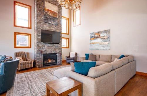 McHenry House | Aces High Lodge