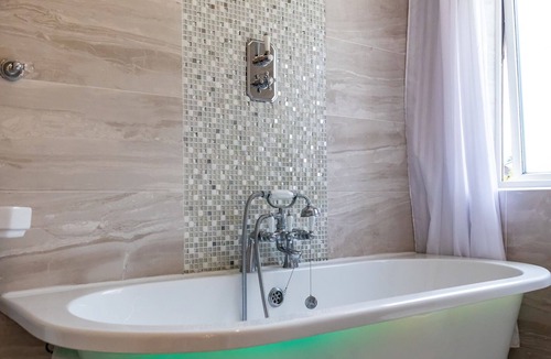 Knowle Sands House | Achill Guest House