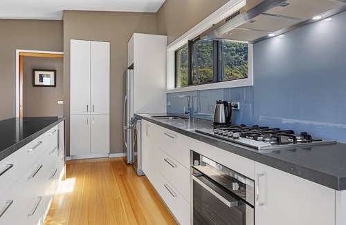 Apollo Bay House | Achillies - Apollo Bay